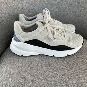 Under Armour Gray and Black Sneakers